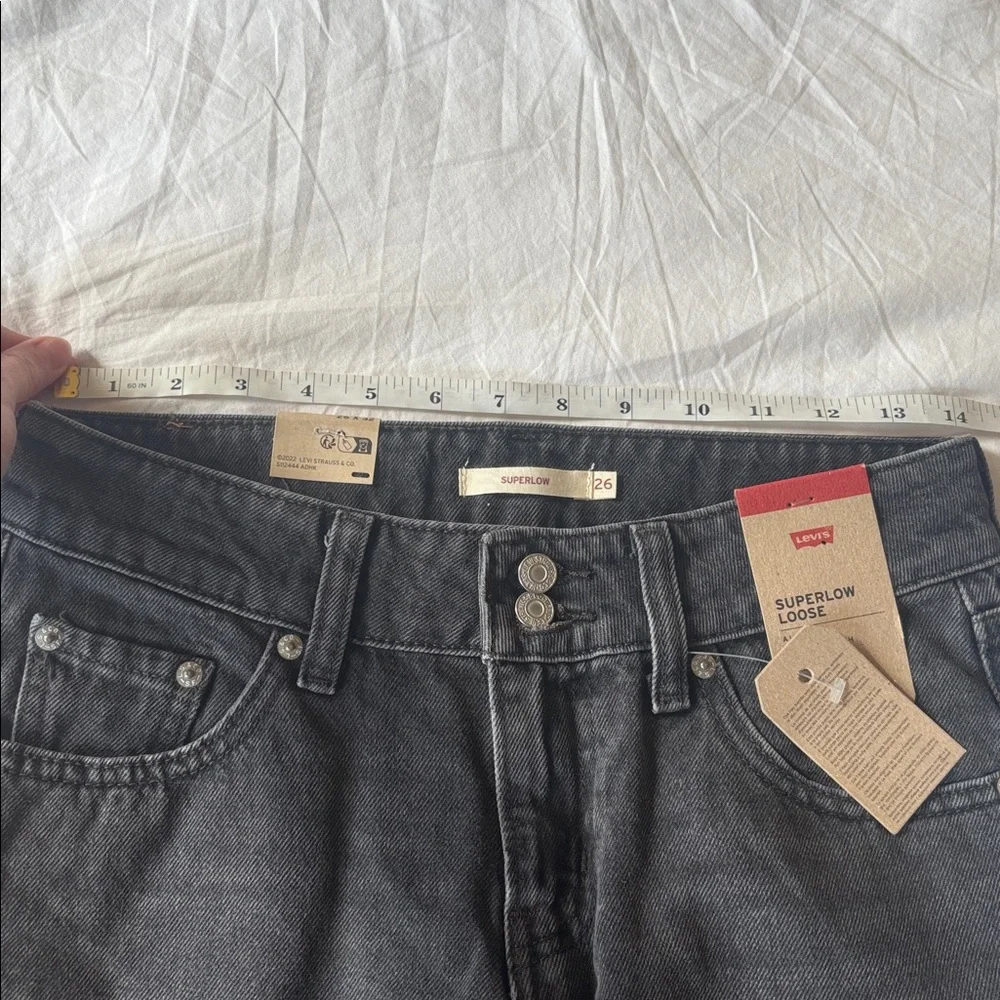 NWT Levi’s Superlow Loose, 26x32 - Picture 8 of 8